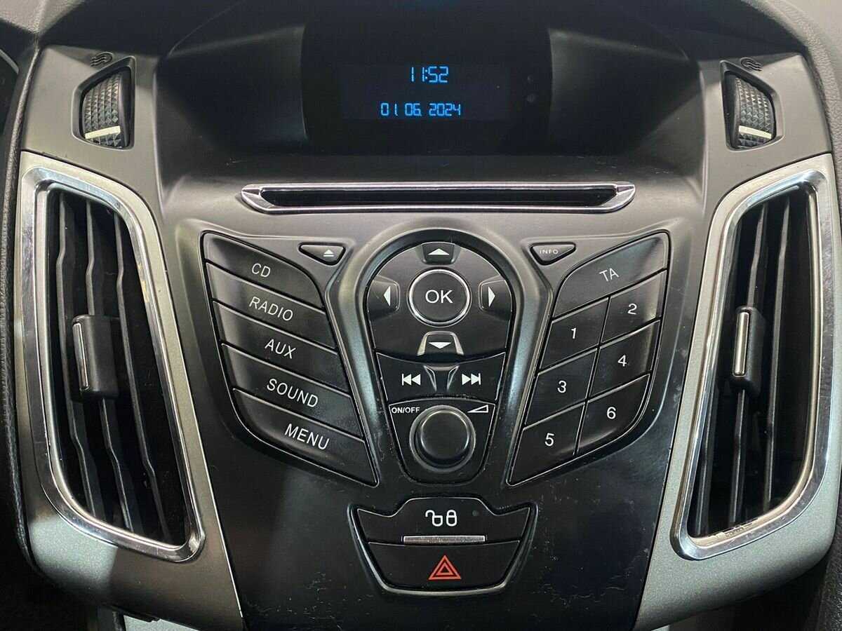 Ford Focus с пробегом — 2013 год. Фото: #11