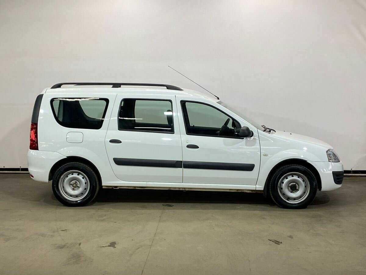 Lada (ВАЗ) Largus с пробегом — 2019 год. Фото: #3