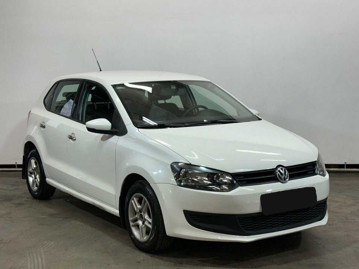 Volkswagen Polo с пробегом — 2011 год. Фото: #2