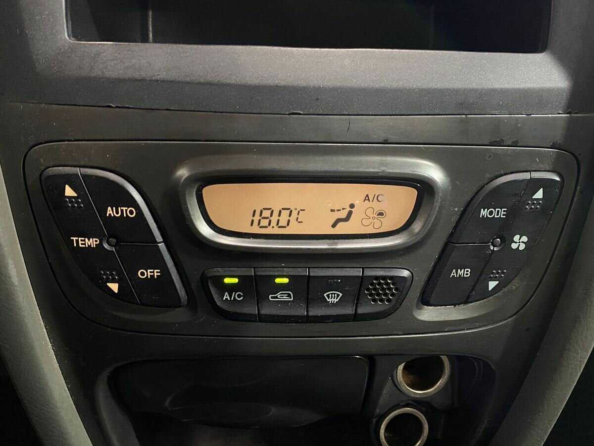 Hyundai Santa Fe с пробегом — 2002 год. Фото: #13