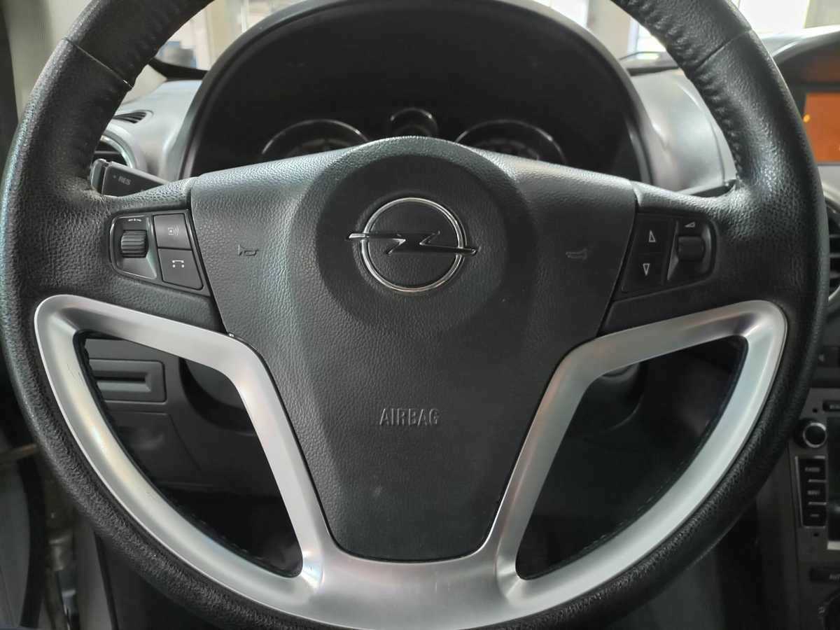 Opel Antara с пробегом — 2008 год. Фото: #11