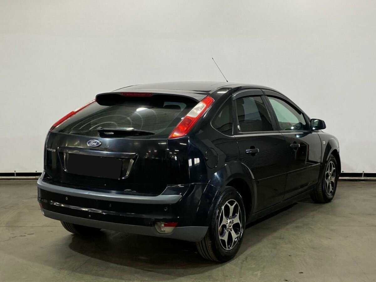 Ford Focus с пробегом — 2006 год. Фото: #4