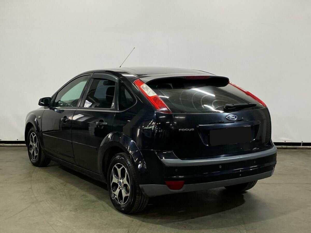 Ford Focus с пробегом — 2006 год. Фото: #6