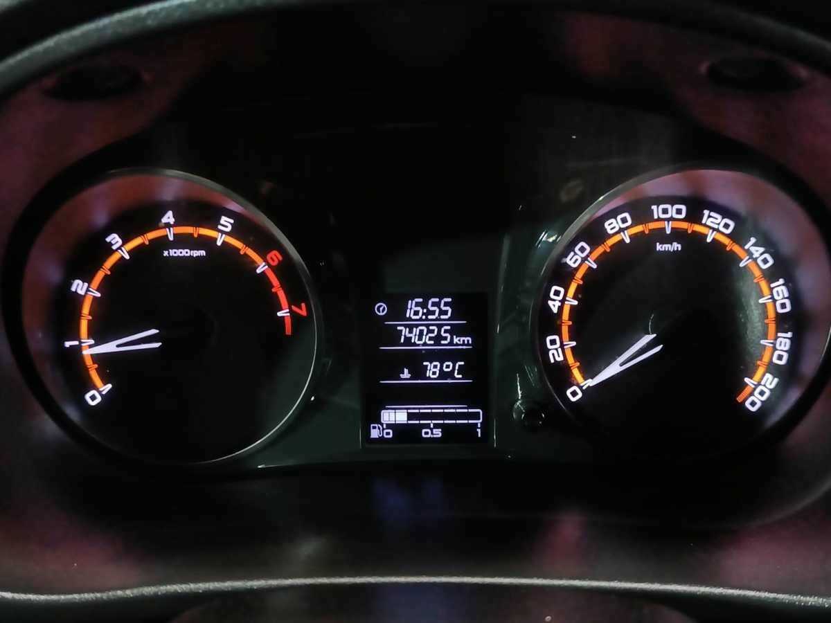 Lada (ВАЗ) Granta с пробегом — 2018 год. Фото: #11