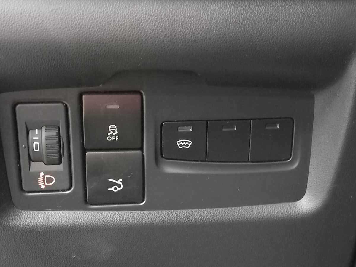 Citroen C4 с пробегом — 2015 год. Фото: #14