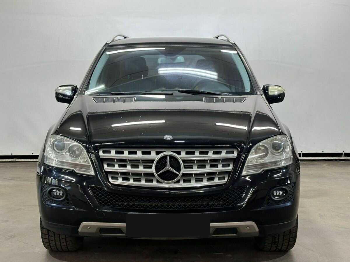 Mercedes-Benz M-Класс с пробегом — 2009 год. Фото: #1