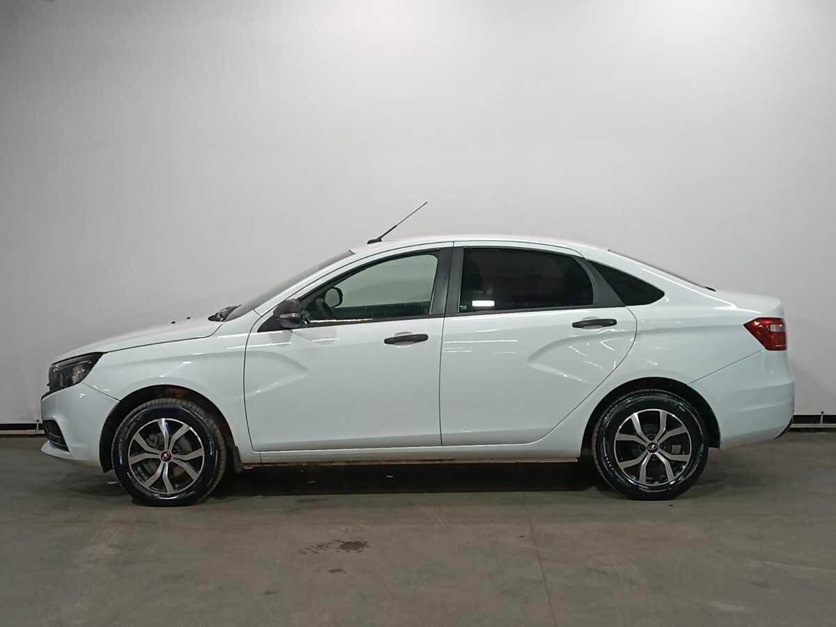 Lada (ВАЗ) Vesta с пробегом — 2016 год. Фото: #7