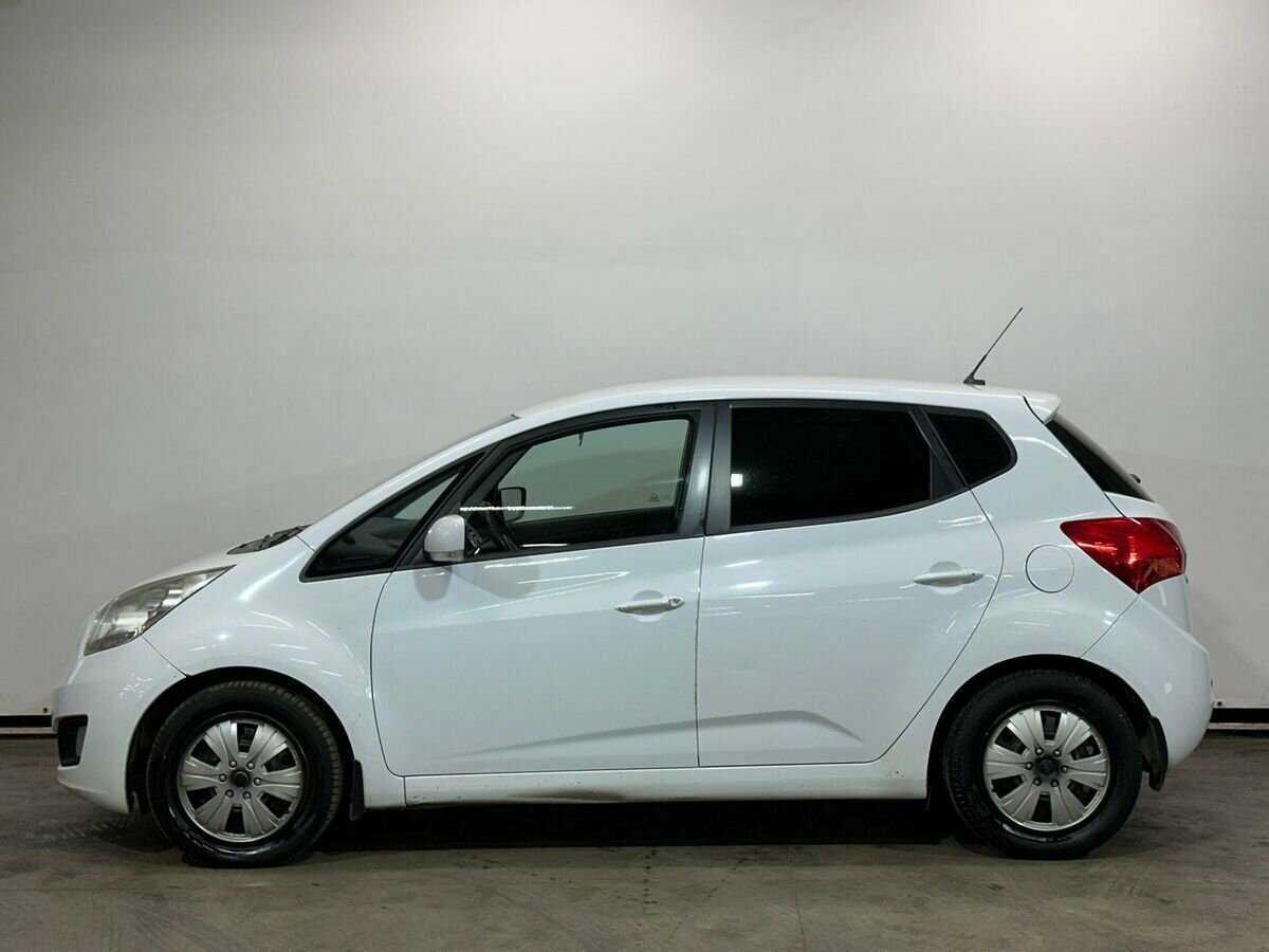 Kia Venga с пробегом — 2011 год. Фото: #7