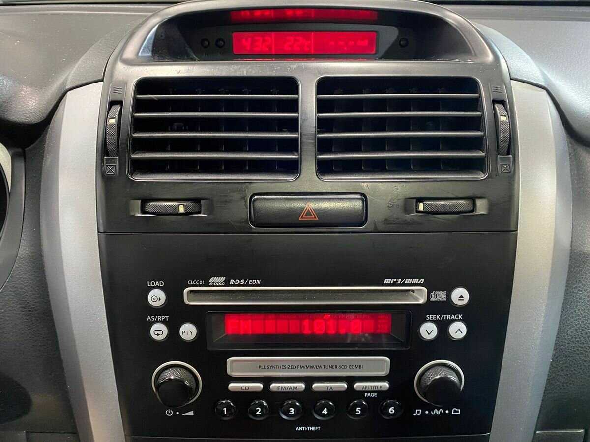 Suzuki Grand Vitara с пробегом — 2008 год. Фото: #13