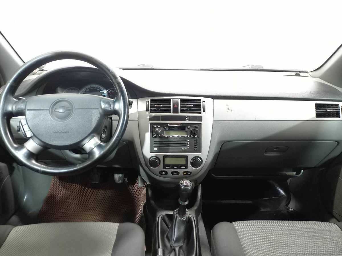 Chevrolet Lacetti с пробегом — 2007 год. Фото: #8