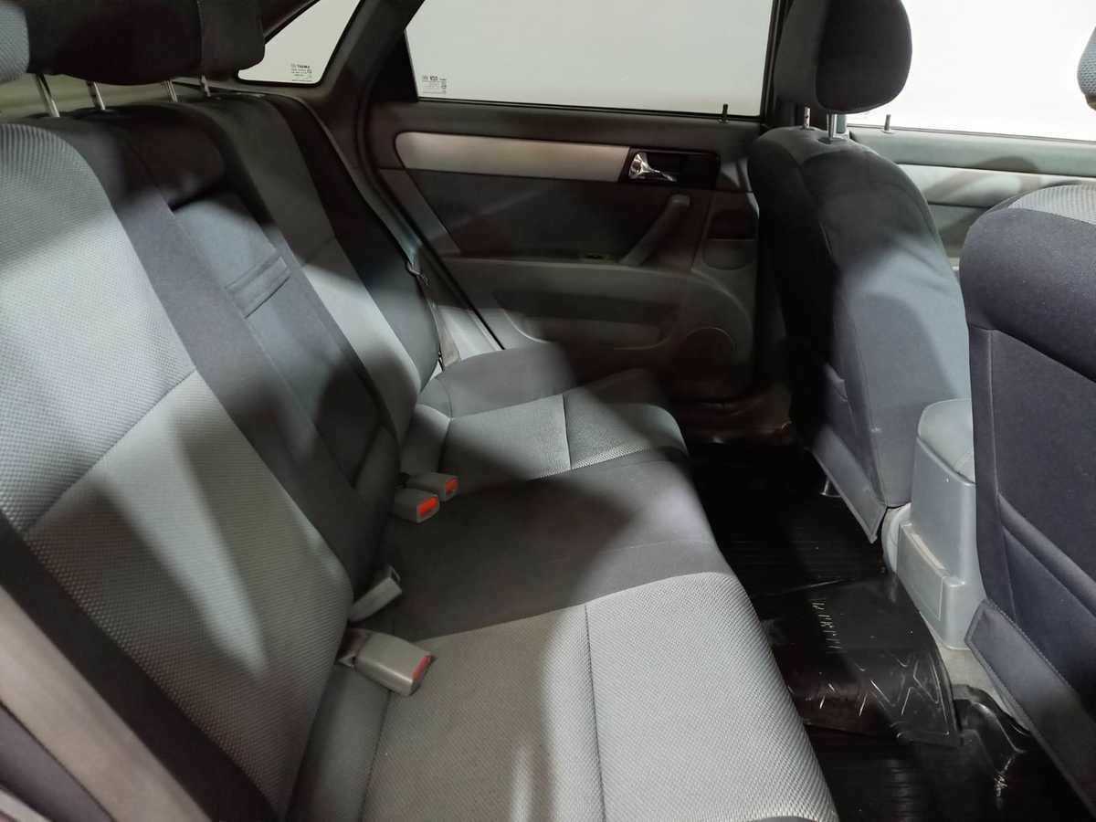 Chevrolet Lacetti с пробегом — 2007 год. Фото: #10