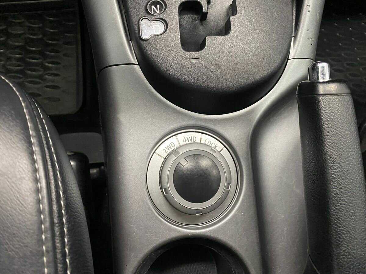 Mitsubishi Outlander с пробегом — 2011 год. Фото: #17