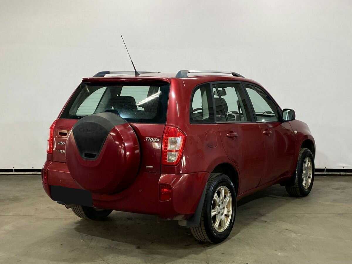 Chery Tiggo (T11) с пробегом — 2013 год. Фото: #4