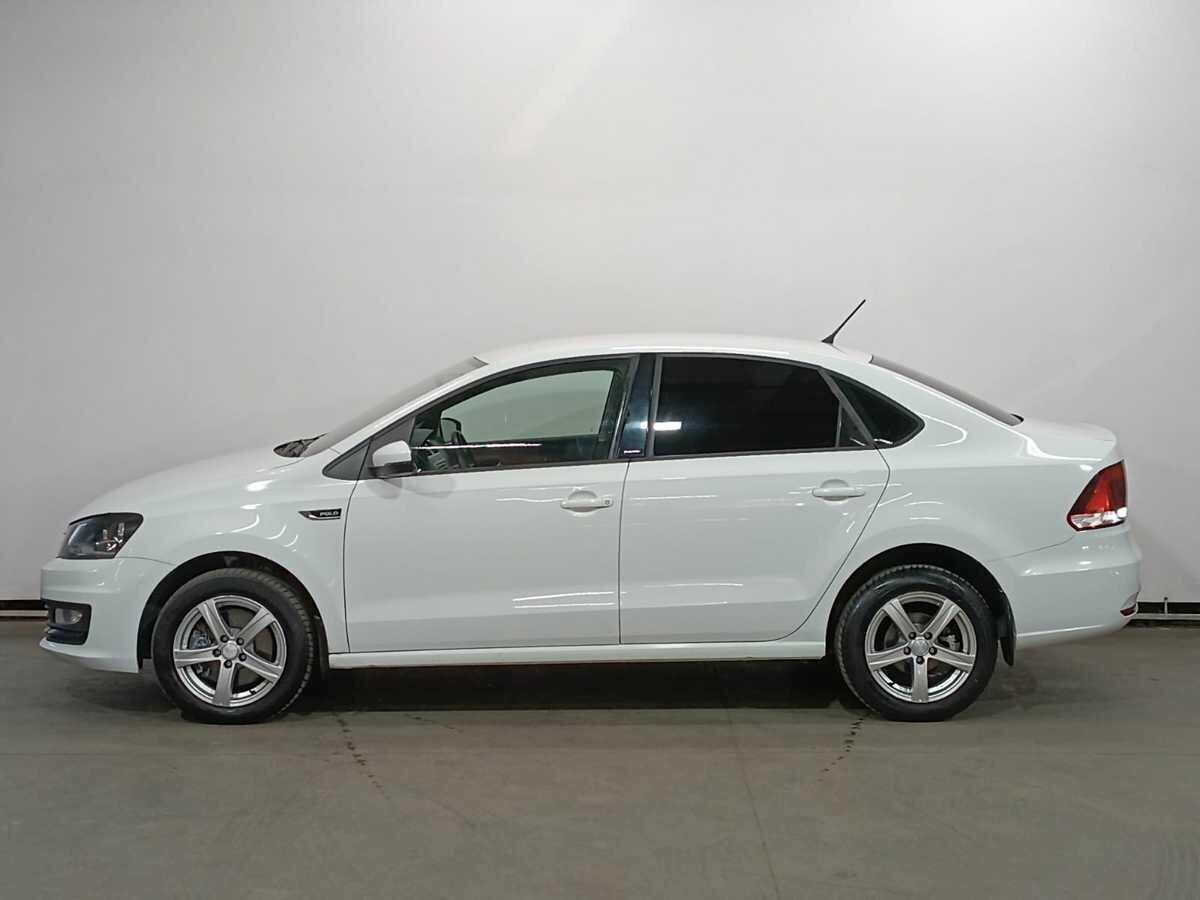 Volkswagen Polo с пробегом — 2016 год. Фото: #3