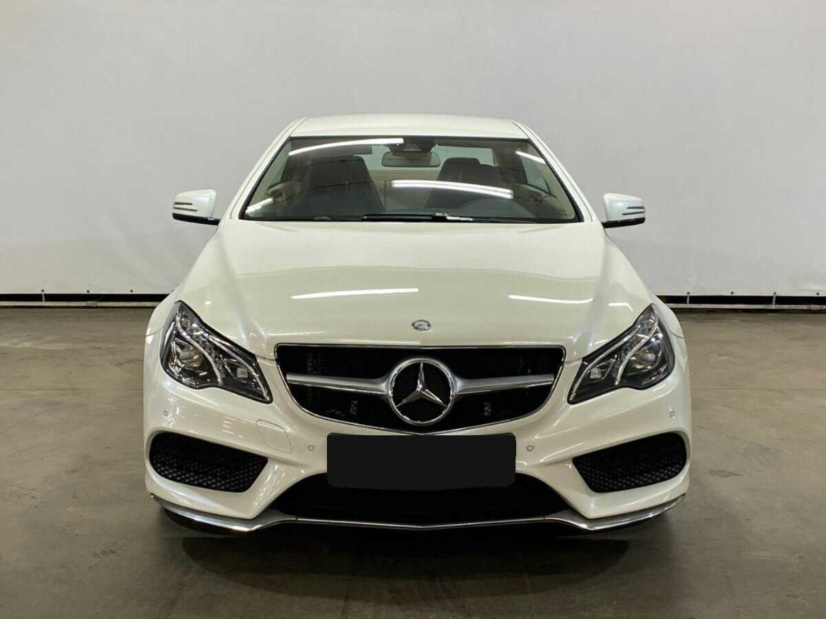 Mercedes-Benz E-Класс с пробегом — 2013 год. Фото: #1