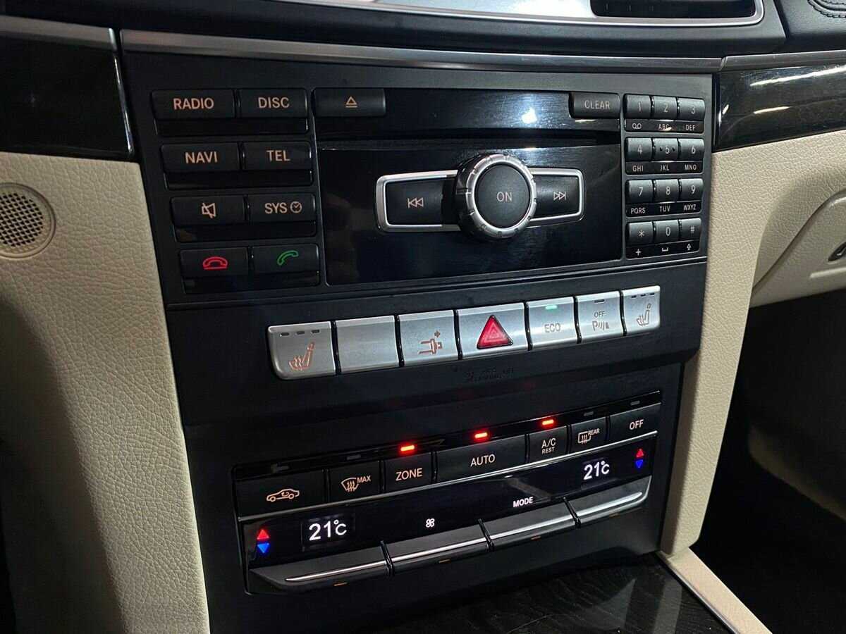 Mercedes-Benz E-Класс с пробегом — 2013 год. Фото: #15