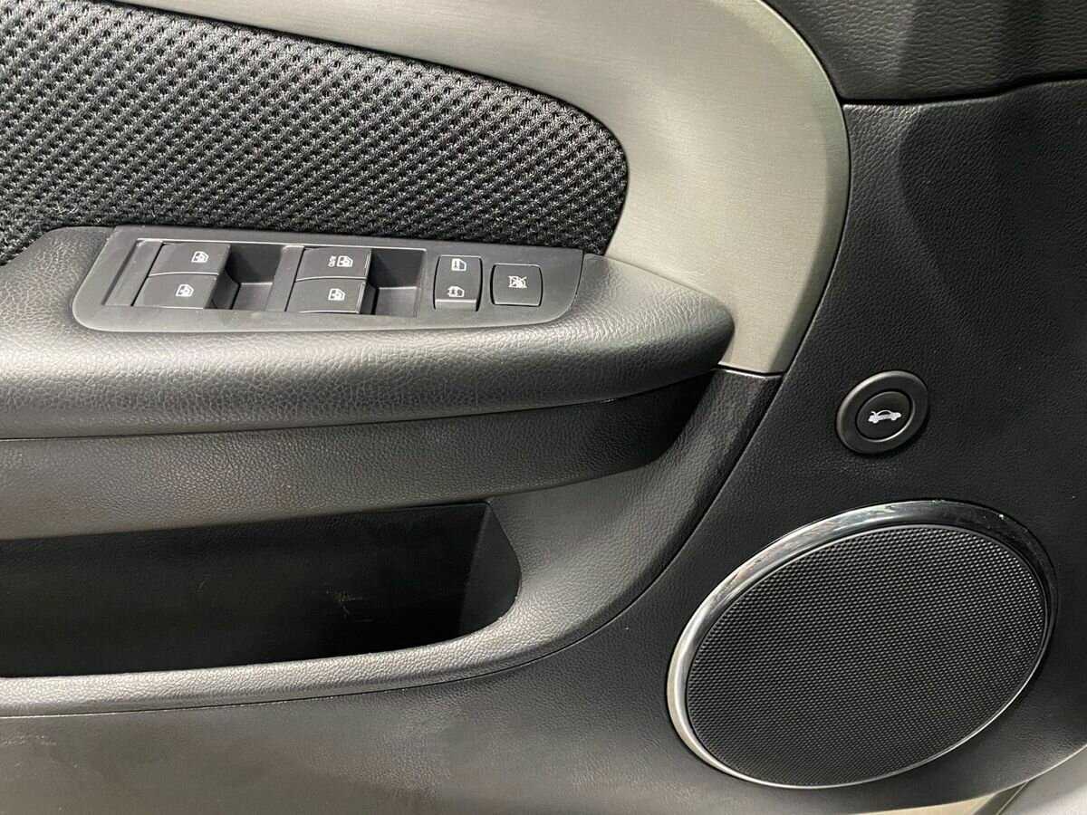 Chevrolet Epica с пробегом — 2010 год. Фото: #14