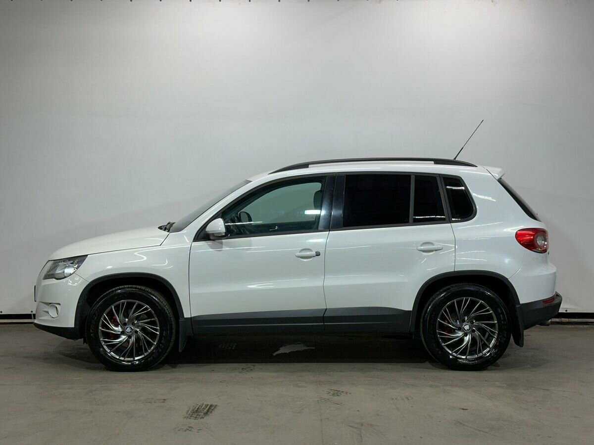 Volkswagen Tiguan с пробегом — 2010 год. Фото: #7