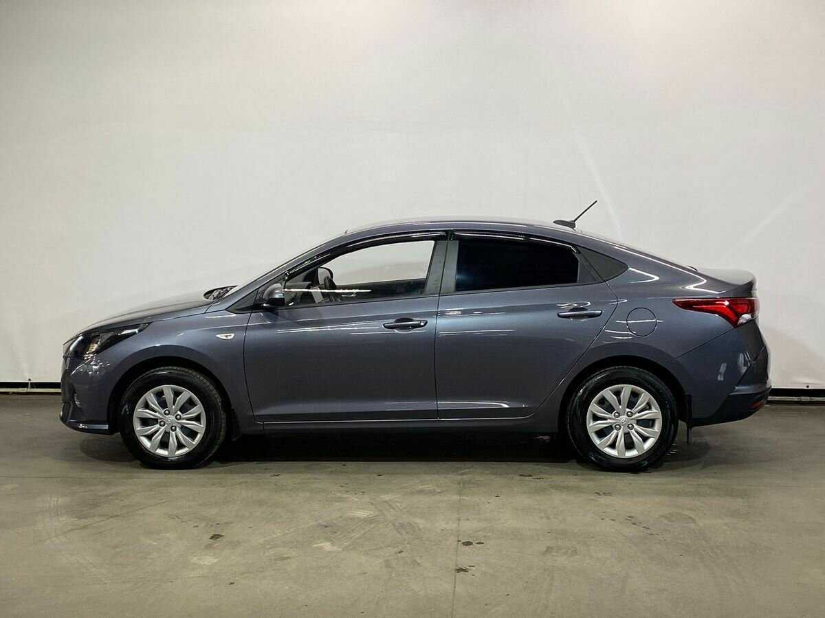 Hyundai Solaris с пробегом — 2022 год. Фото: #7