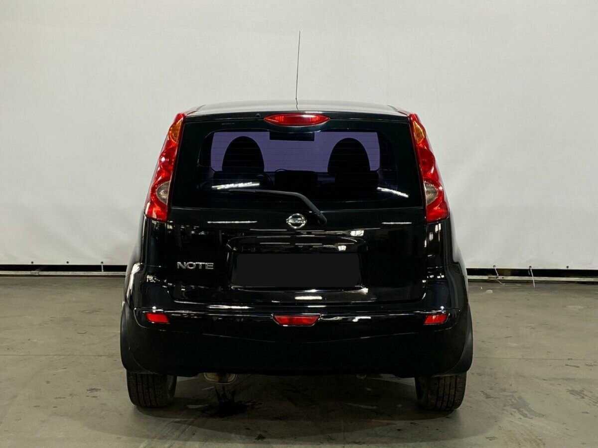 Nissan Note с пробегом — 2007 год. Фото: #4
