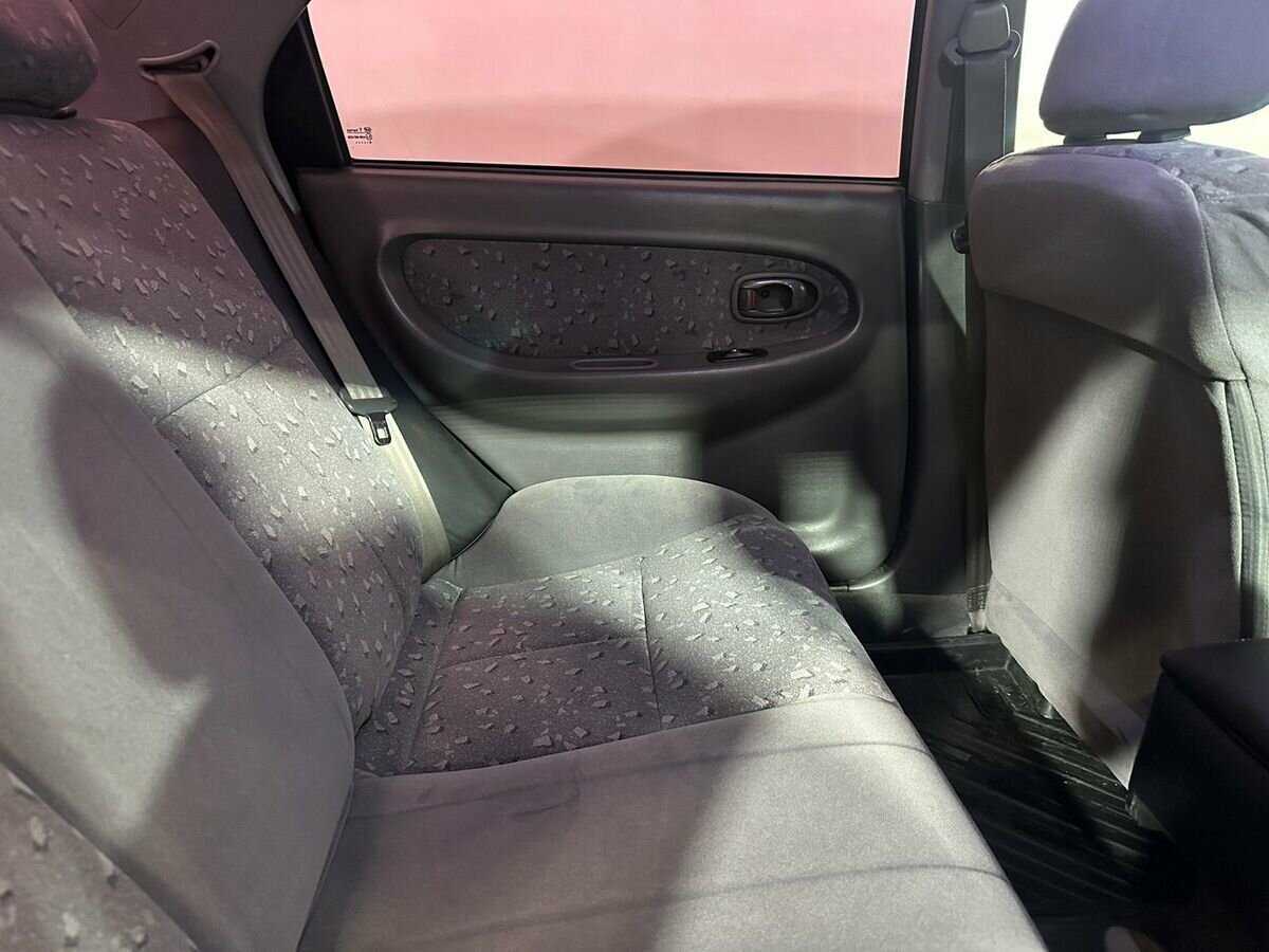 Kia Spectra с пробегом — 2008 год. Фото: #10