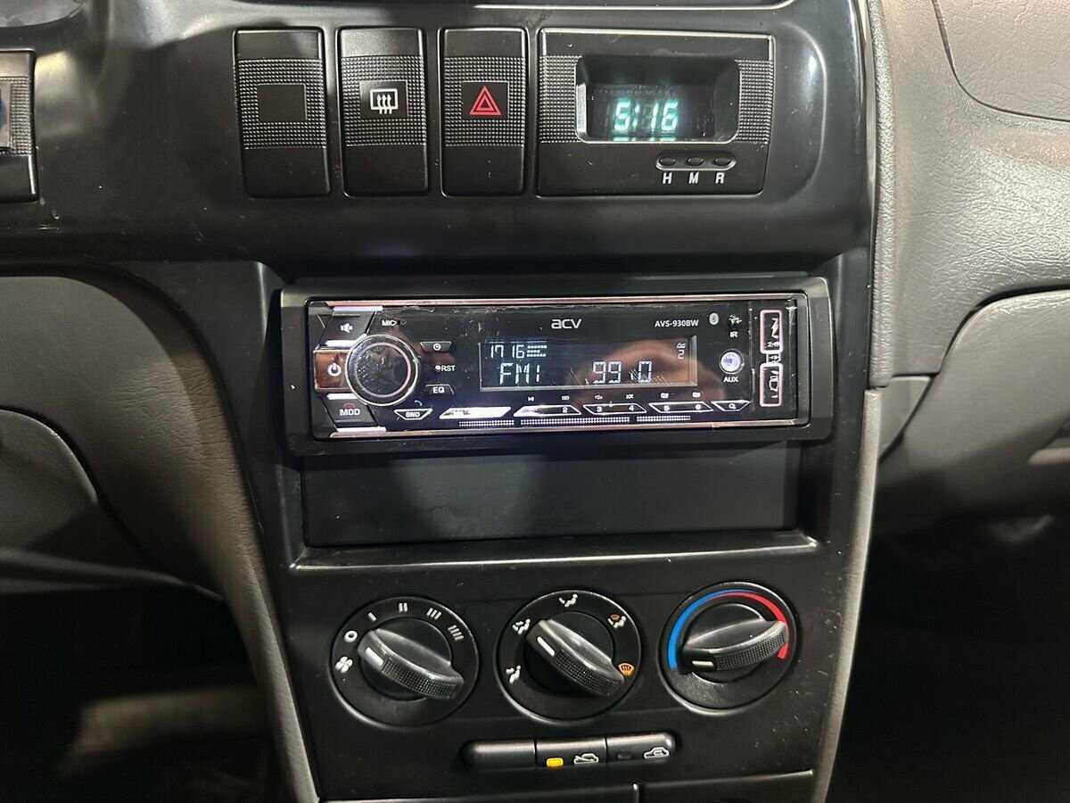 Kia Spectra с пробегом — 2008 год. Фото: #12