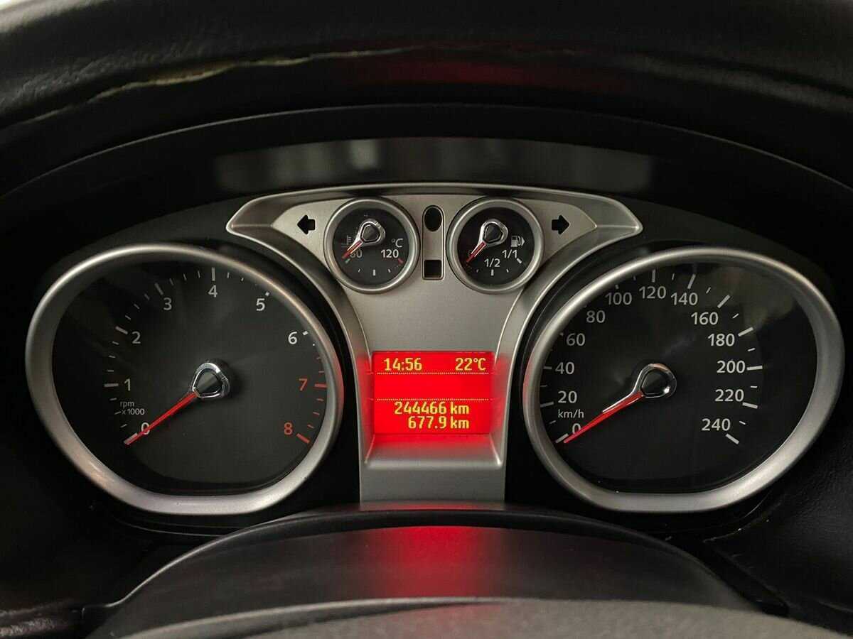 Ford Focus с пробегом — 2008 год. Фото: #11