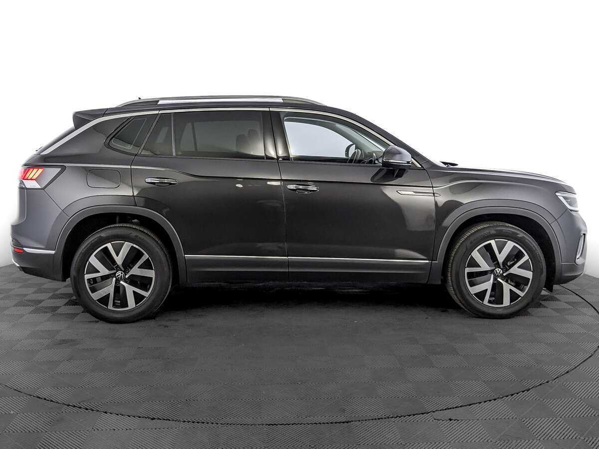 Volkswagen Tayron с пробегом — 2022 год. Фото: #3