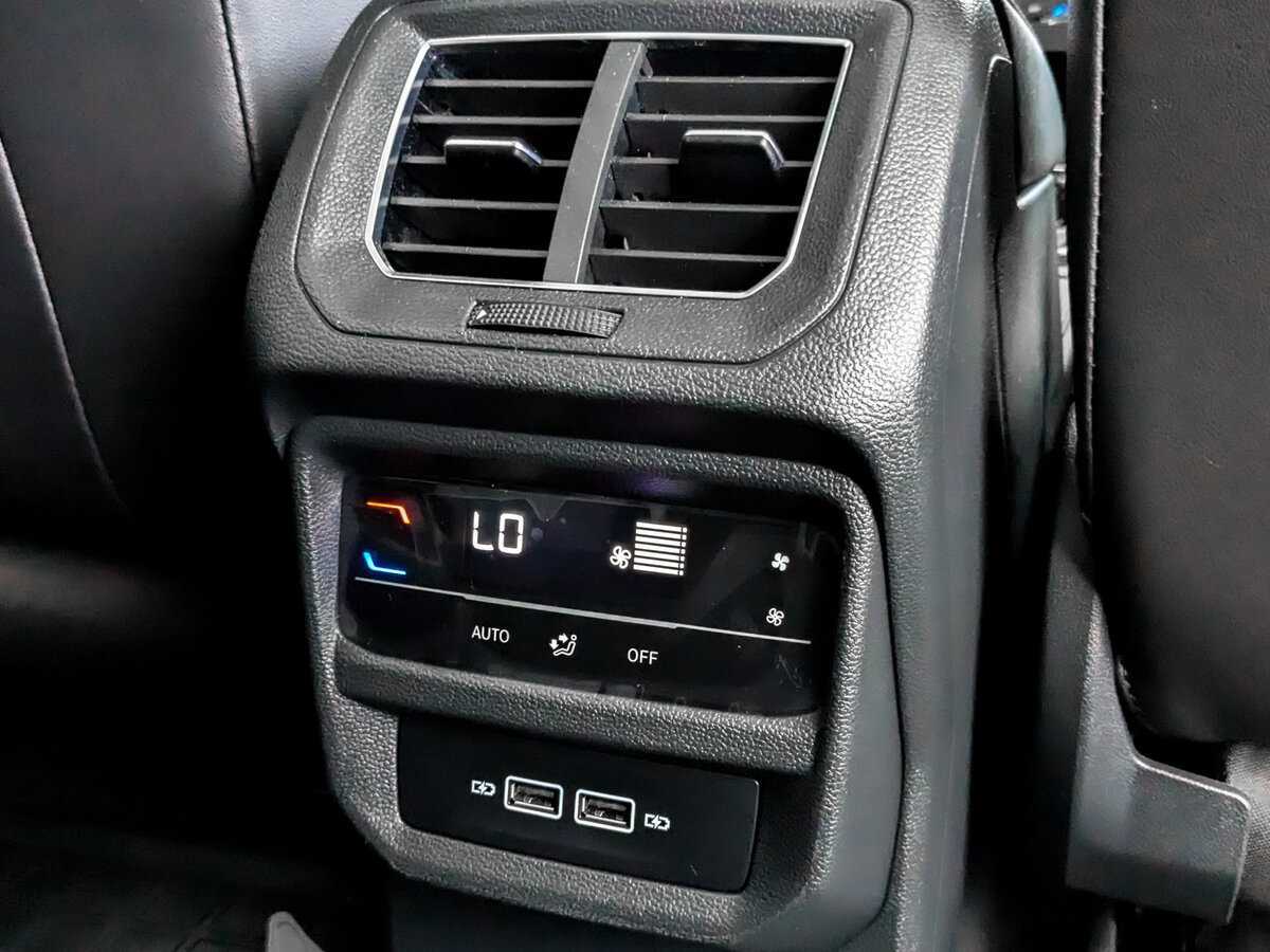 Volkswagen Tayron с пробегом — 2022 год. Фото: #25