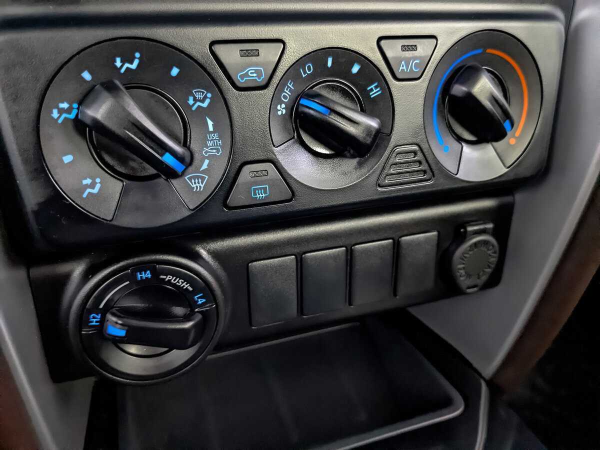 Toyota Fortuner с пробегом — 2019 год. Фото: #12