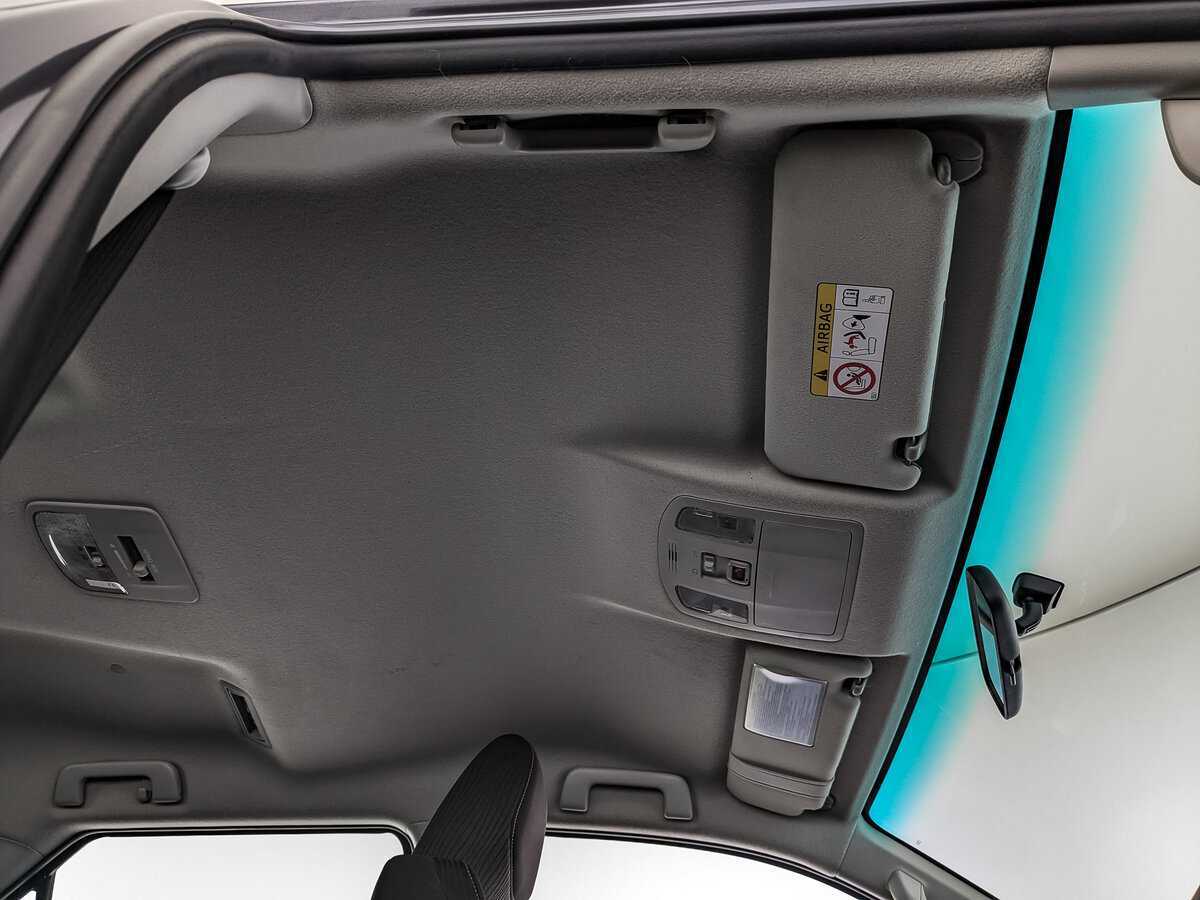 Toyota Fortuner с пробегом — 2019 год. Фото: #17