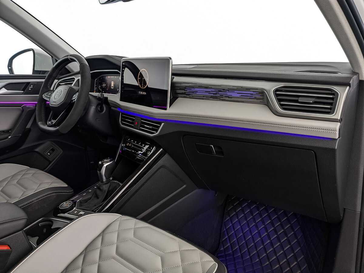 Volkswagen Tayron с пробегом — 2023 год. Фото: #8