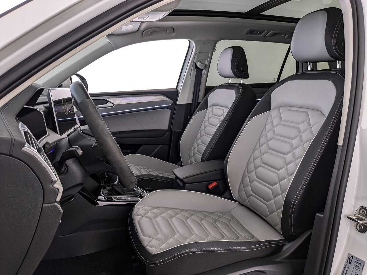 Volkswagen Tayron с пробегом — 2023 год. Фото: #15