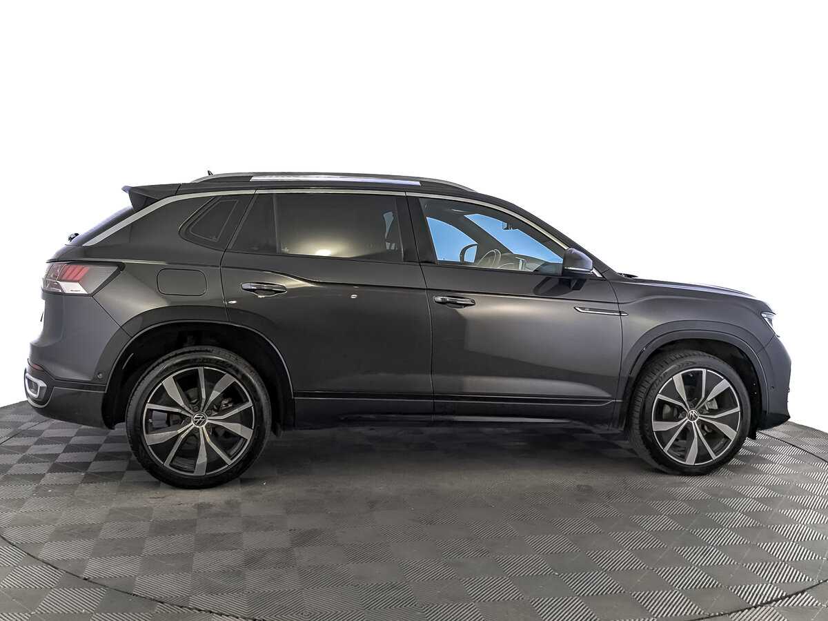 Volkswagen Tayron с пробегом — 2023 год. Фото: #3