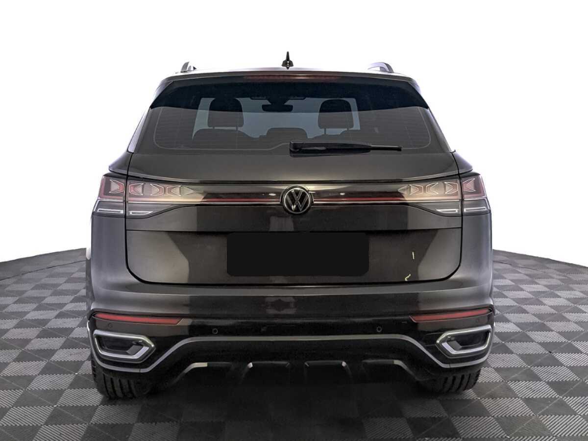 Volkswagen Tayron с пробегом — 2023 год. Фото: #5