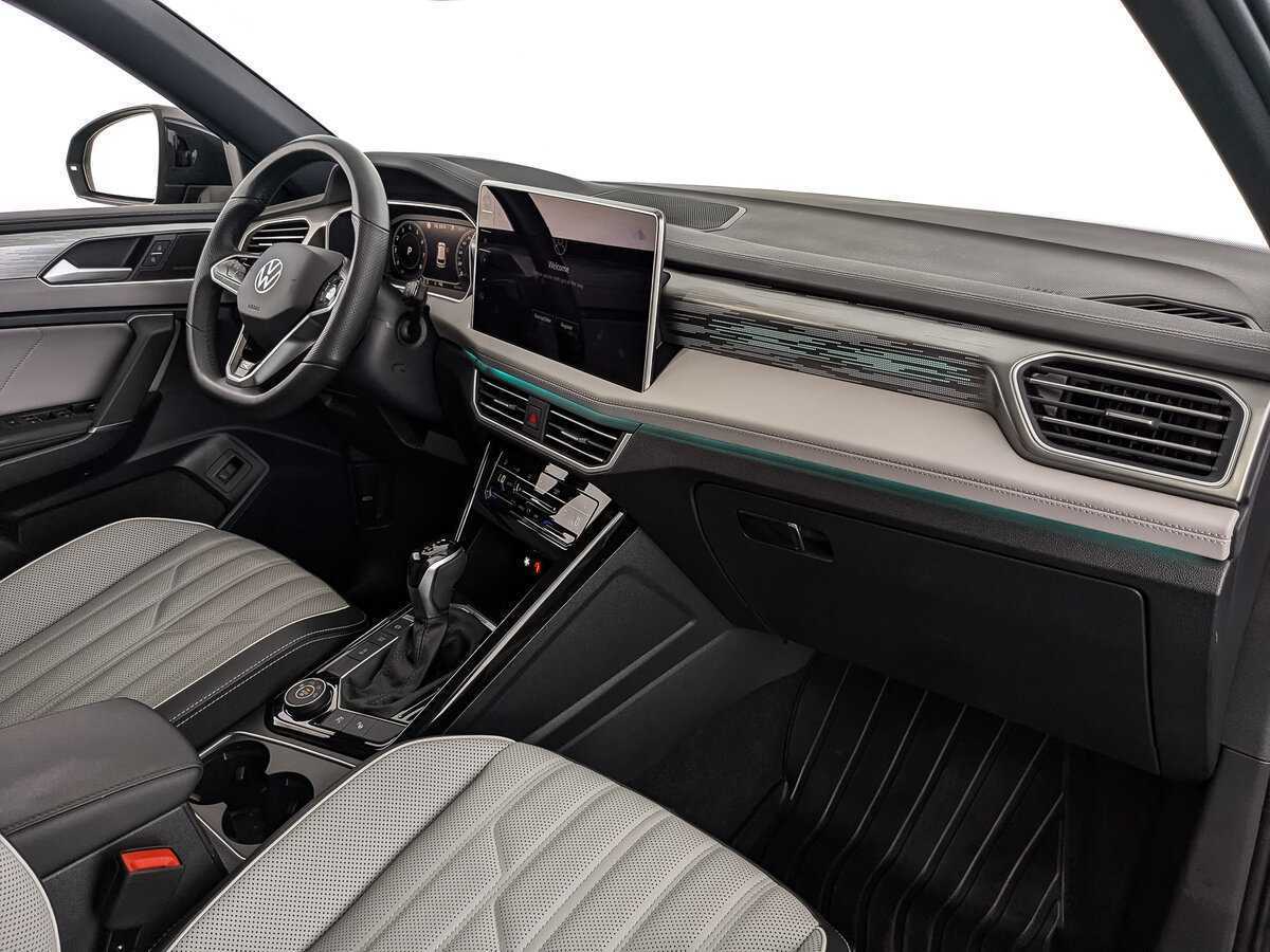 Volkswagen Tayron с пробегом — 2023 год. Фото: #8
