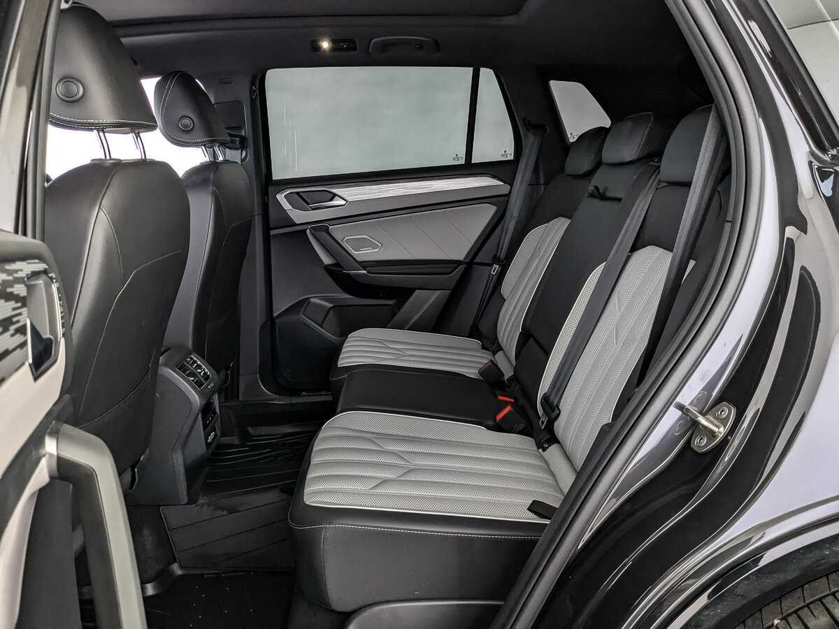 Volkswagen Tayron с пробегом — 2023 год. Фото: #13