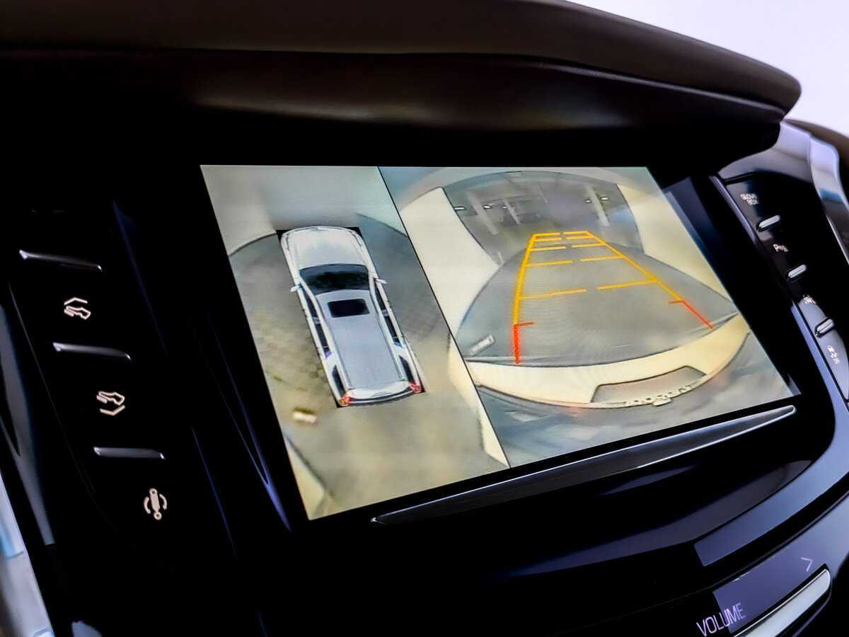 Cadillac Escalade с пробегом — 2016 год. Фото: #16