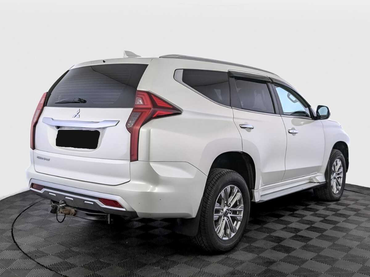 Mitsubishi Pajero Sport с пробегом — 2021 год. Фото: #4