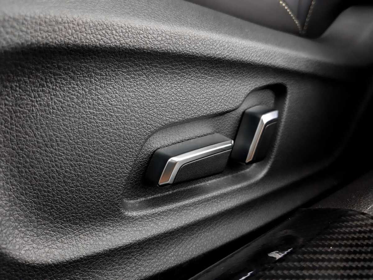 FAW Bestune B70 с пробегом — 2023 год. Фото: #16