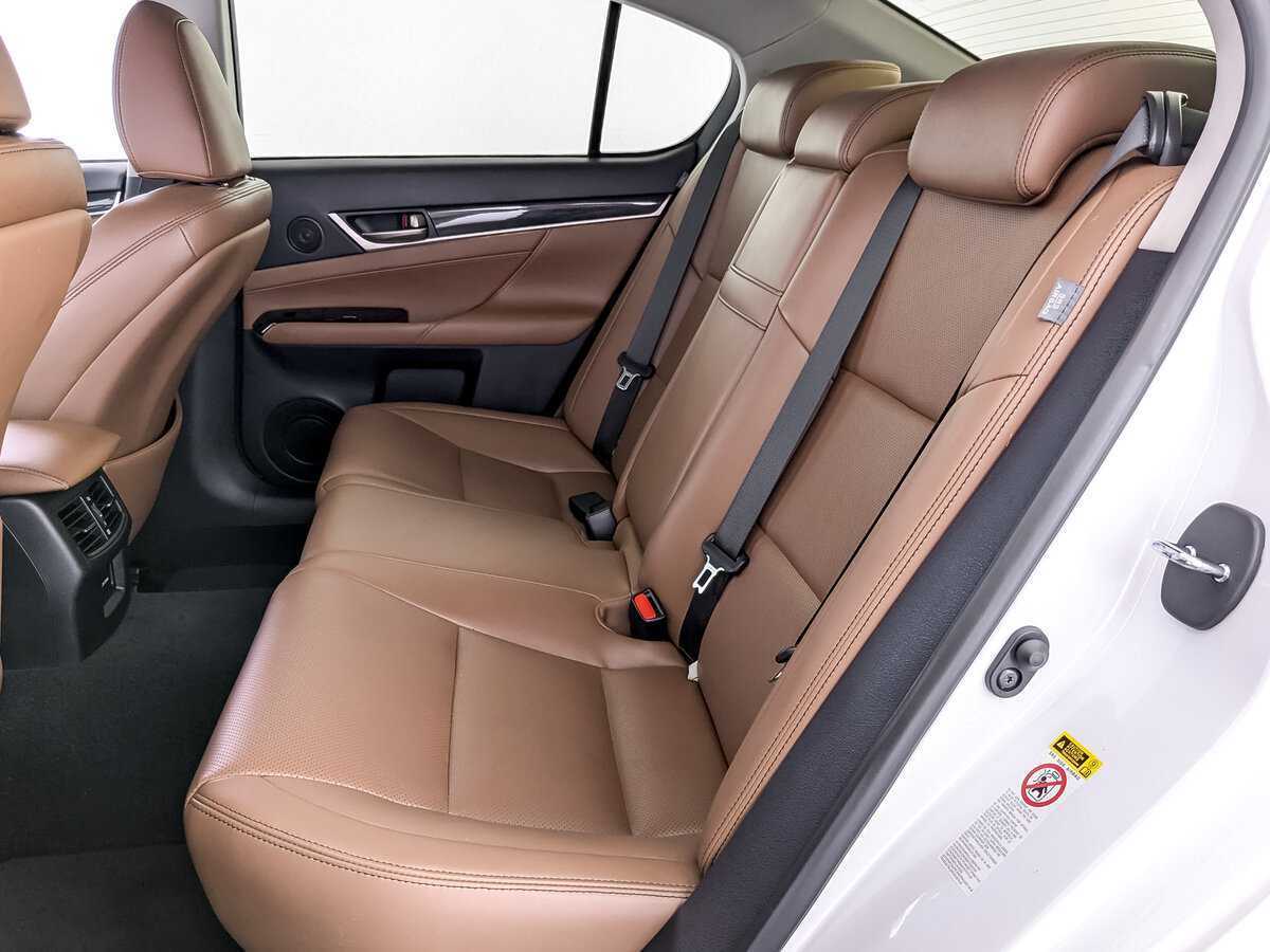 Lexus GS с пробегом — 2014 год. Фото: #9