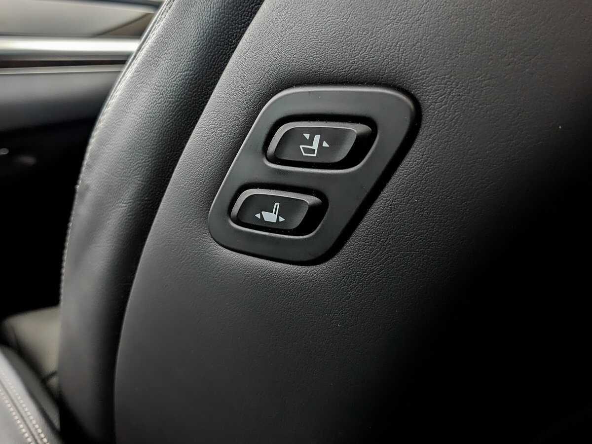 Genesis G90 с пробегом — 2019 год. Фото: #21