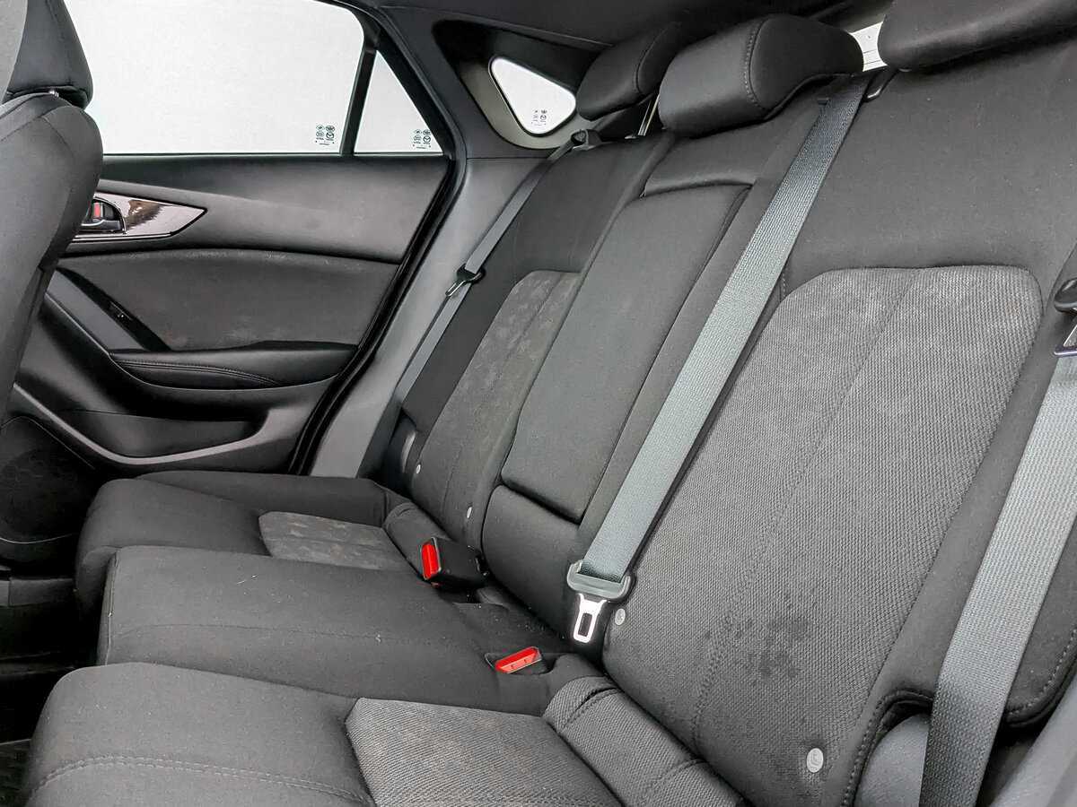 Mazda CX-4 с пробегом — 2023 год. Фото: #9