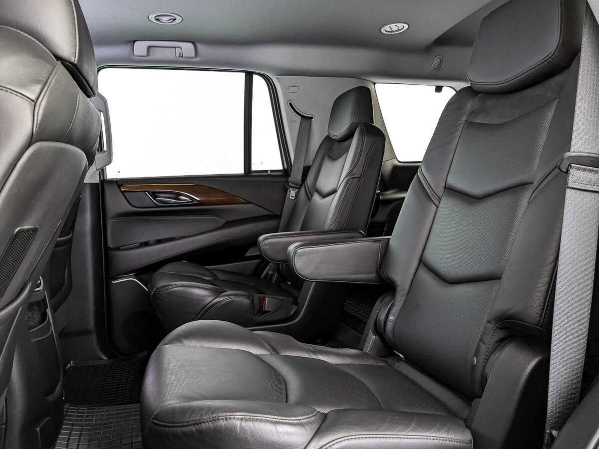 Cadillac Escalade с пробегом — 2020 год. Фото: #12
