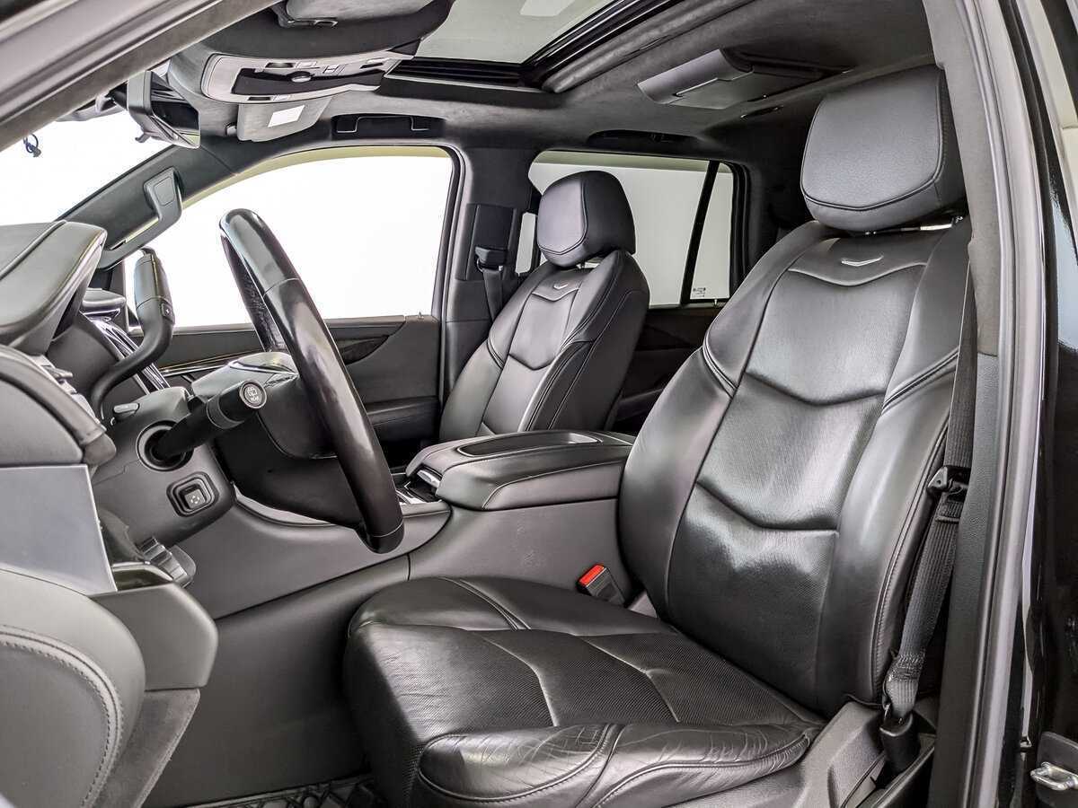 Cadillac Escalade с пробегом — 2020 год. Фото: #15