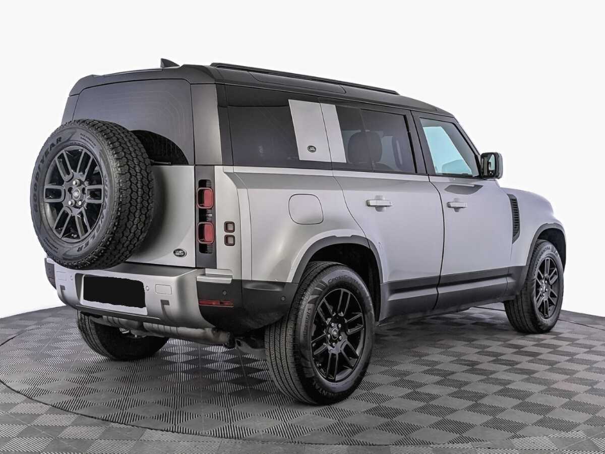 Land Rover Defender с пробегом — 2021 год. Фото: #4
