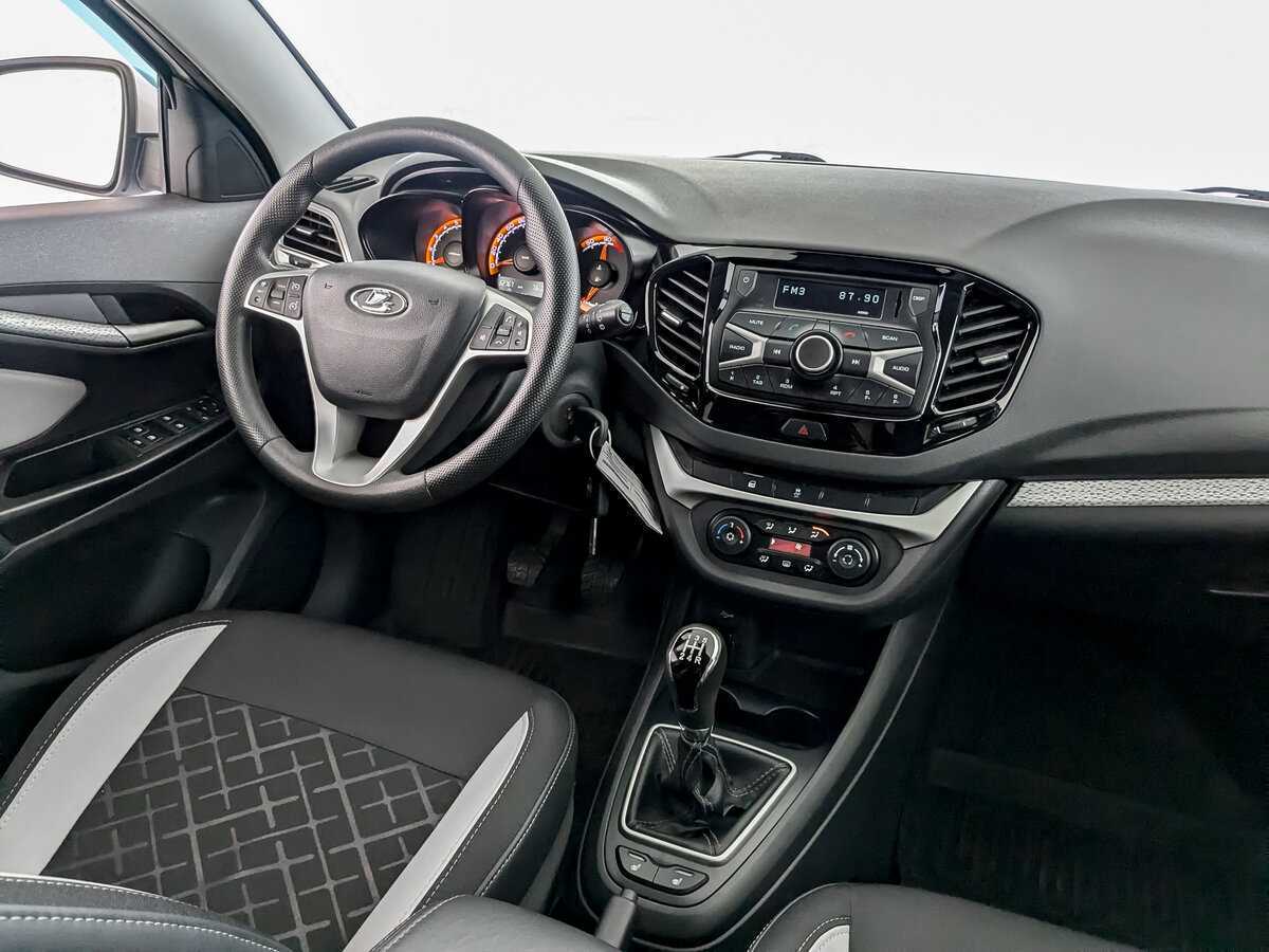 Lada (ВАЗ) Vesta с пробегом — 2019 год. Фото: #21