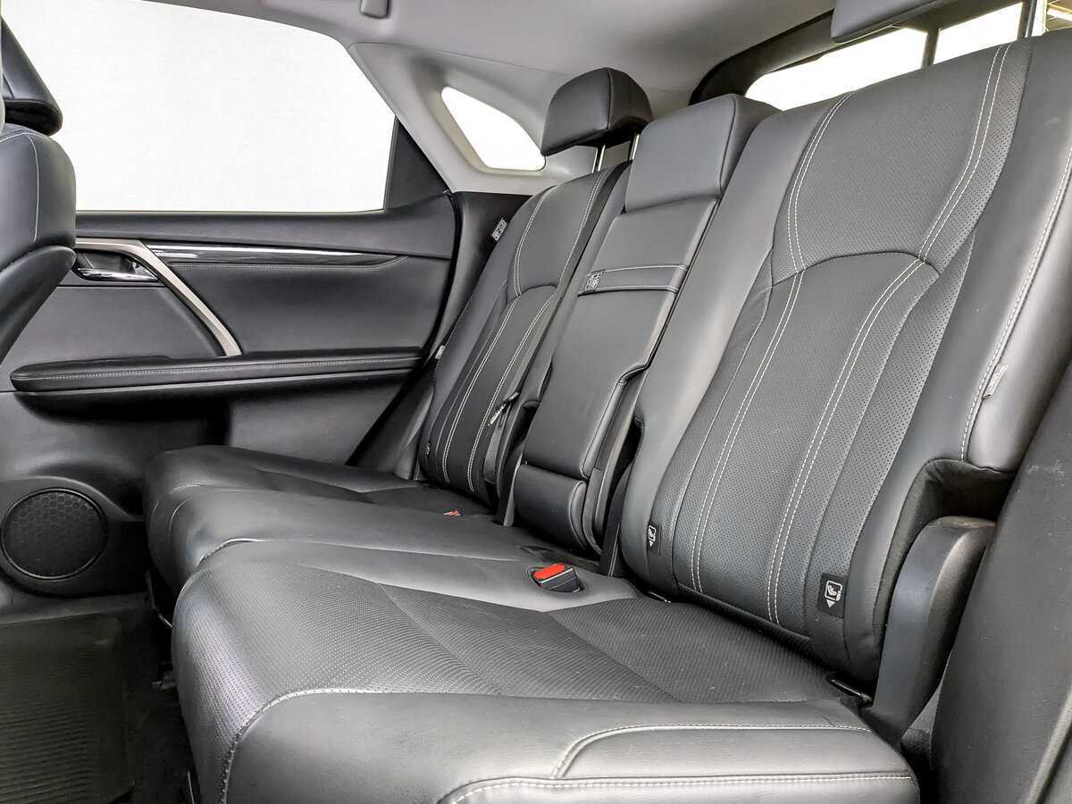 Lexus RX с пробегом — 2020 год. Фото: #8