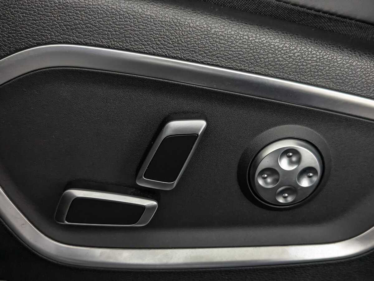 Geely Tugella с пробегом — 2023 год. Фото: #23