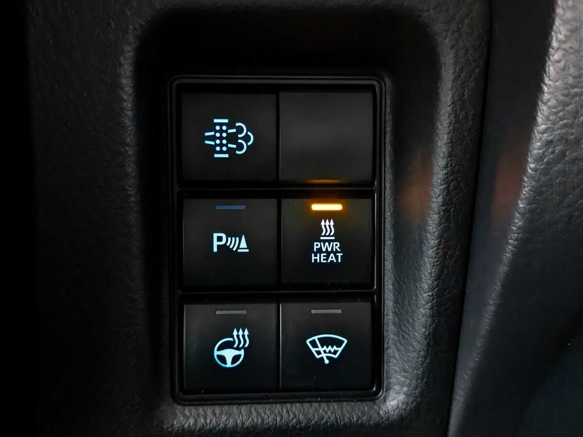 Toyota Land Cruiser Prado с пробегом — 2019 год. Фото: #19